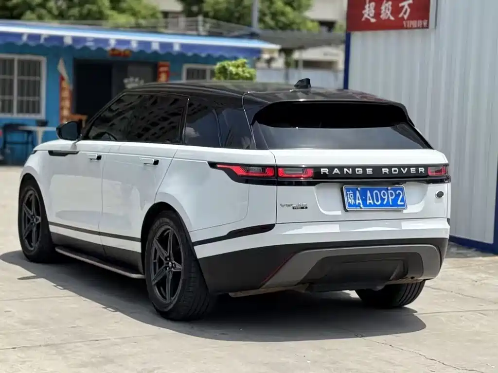 Land Rover Range Rover Velar 2017 — фото 8