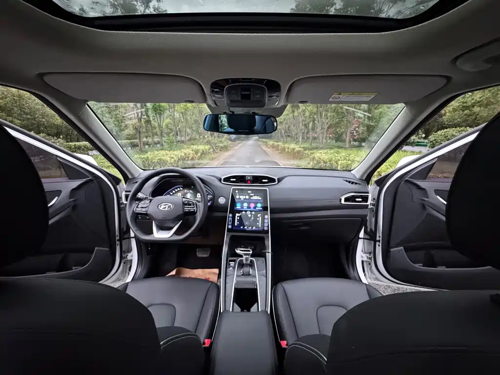 Hyundai ix25 2020 — фото 17