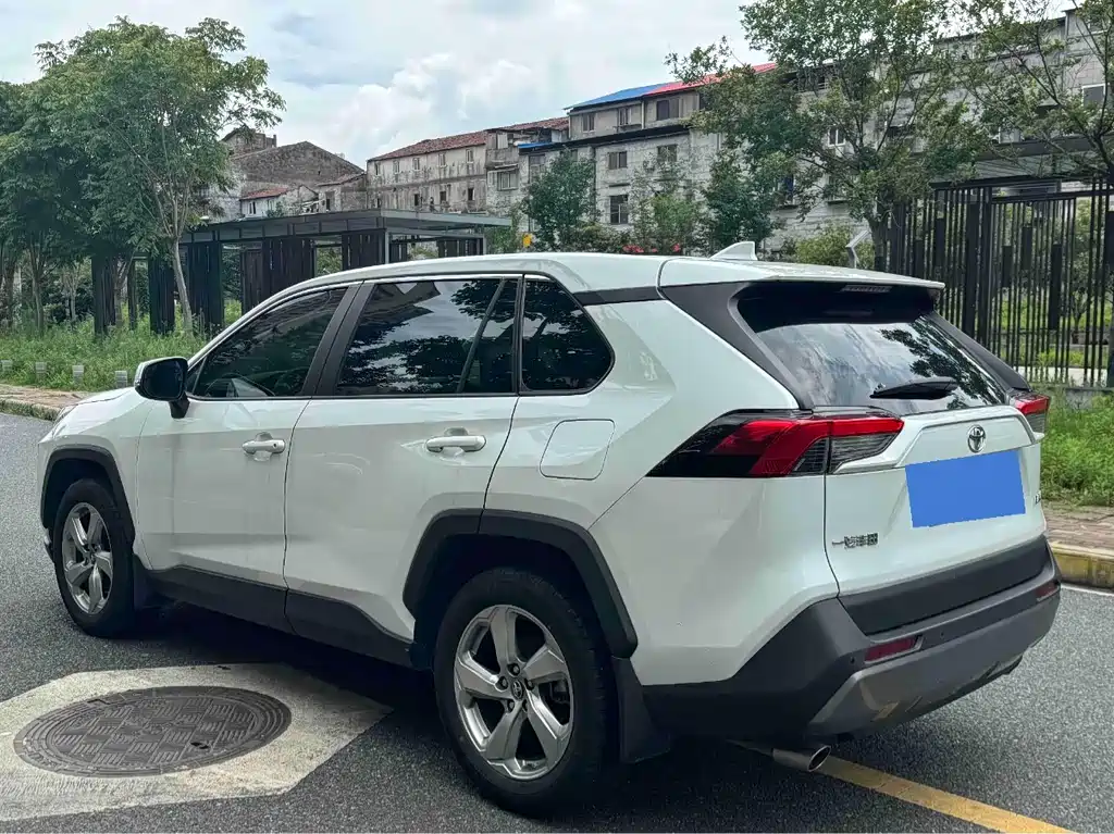 Toyota RAV4 2022