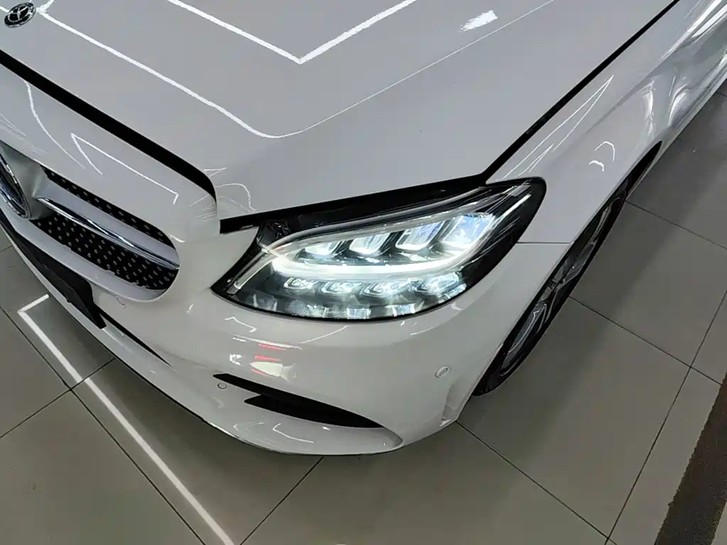 Mercedes-Benz C-Class 2021 — фото 24