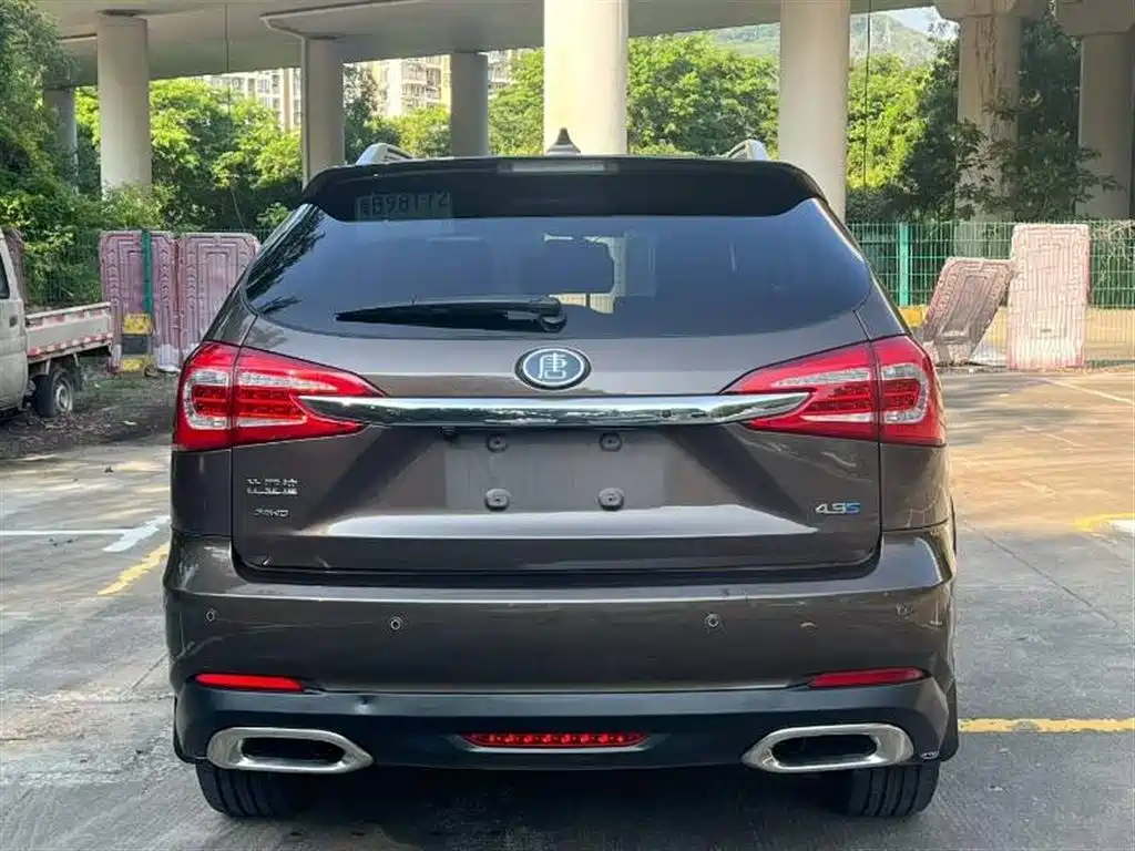 BYD Tang New Energy 2017 — фото 14