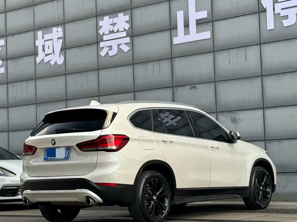 BMW X1 2020 — фото 25