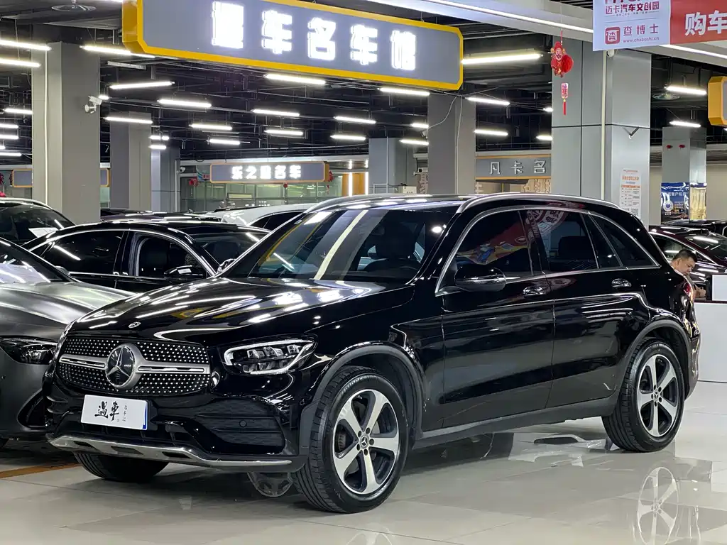 Mercedes-Benz GLC 2022 — фото 1