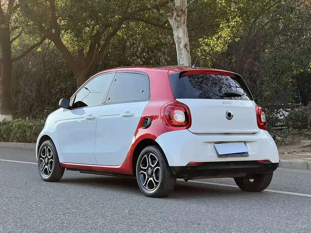 smart forfour 2017 — фото 12