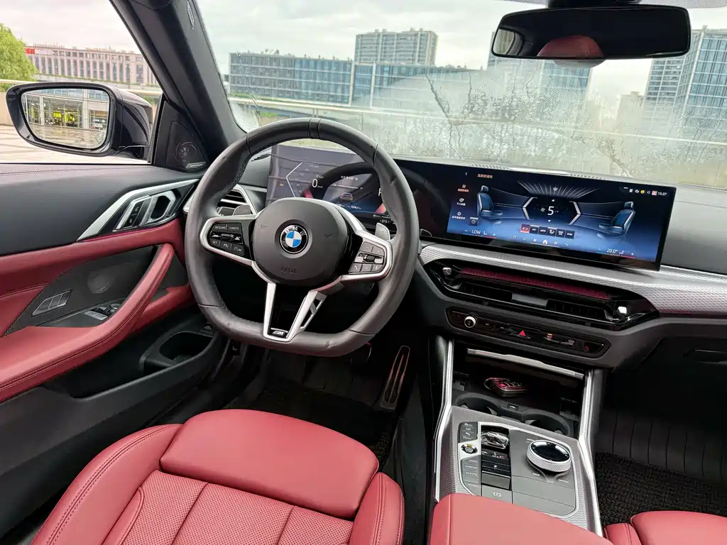 BMW 4 Series 2025 — фото 10