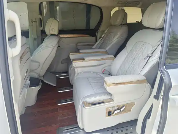 Buick GL8 2018