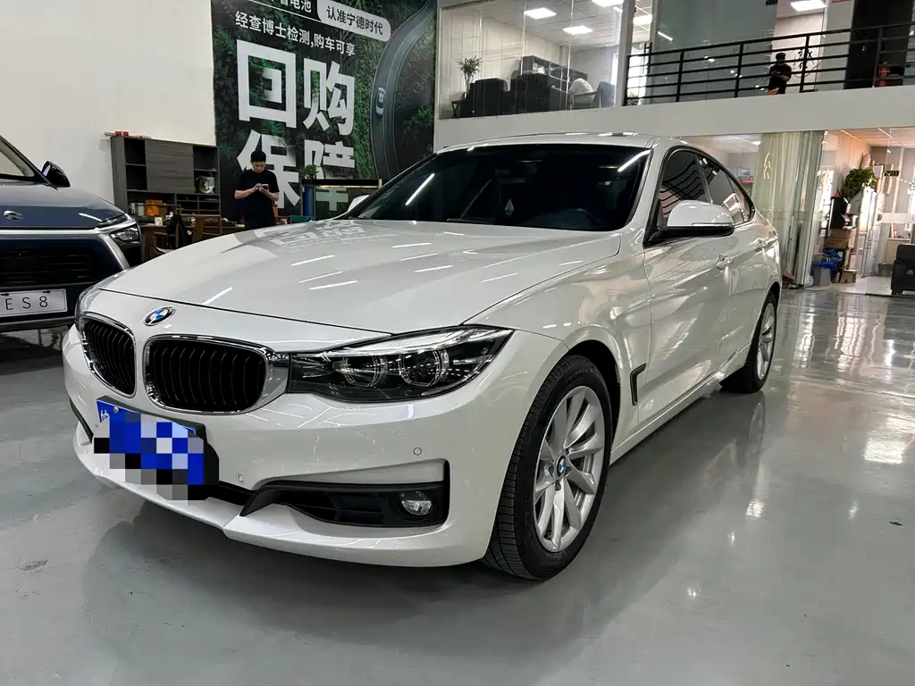BMW 3 Series GT 2019 — фото 1