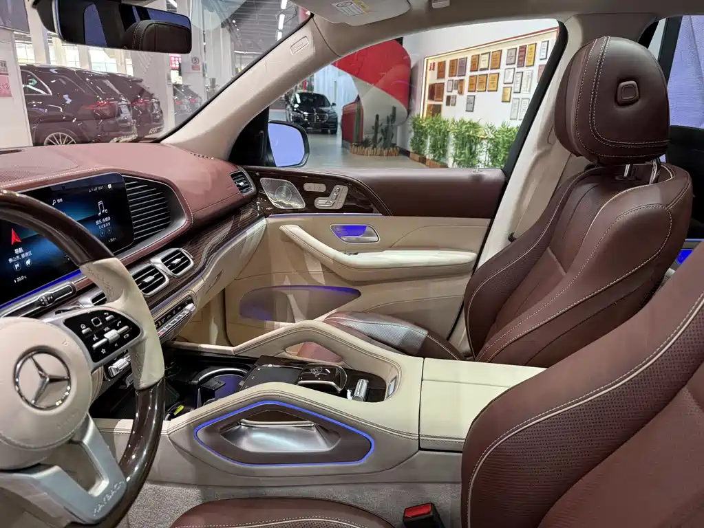 Mercedes-Benz GLS 2021 — фото 19