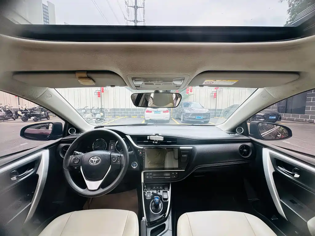 Toyota Levin 2019 — фото 15