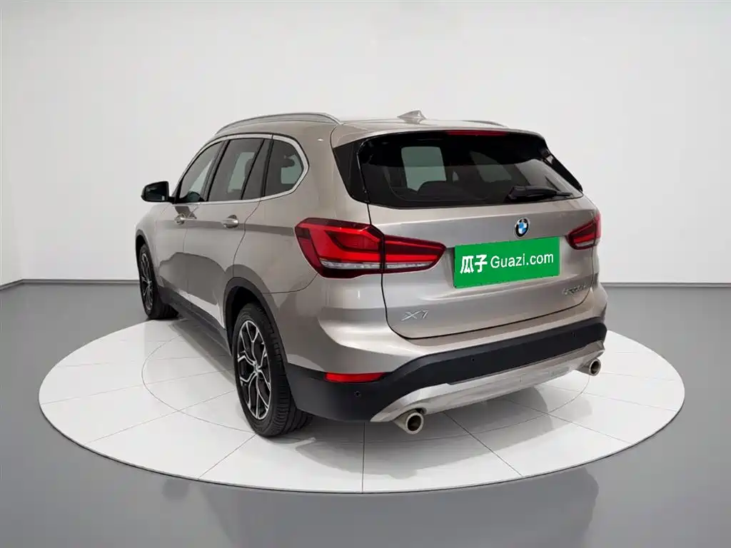 BMW X1 2023 — фото 9