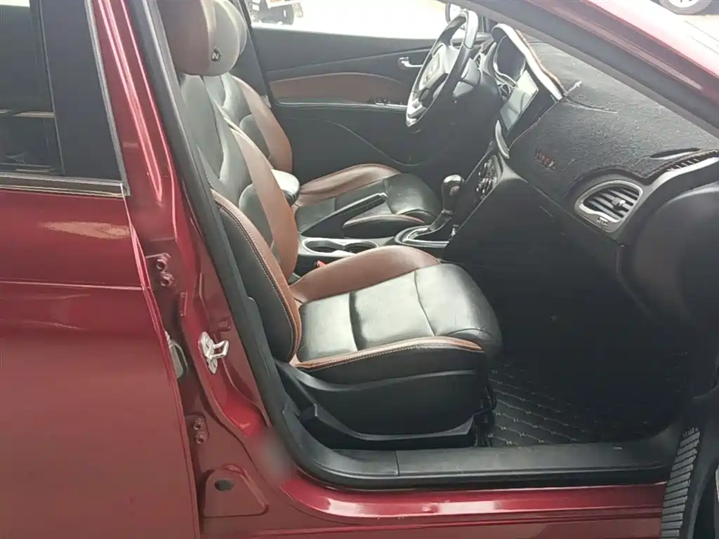 Fiat Viaggio 2016 — фото 25