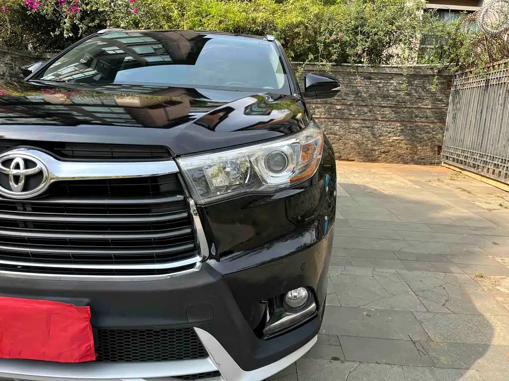 Toyota Highlander 2017 — фото 10