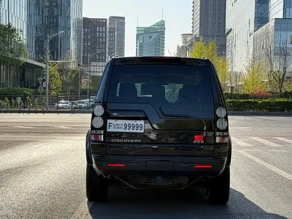 Land Rover Discovery 2016