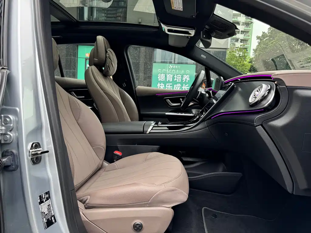 Mercedes-Benz EQE SUV 2025 — фото 14