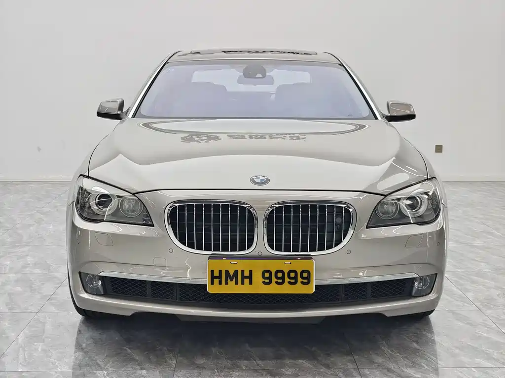 BMW 7 Series 2012 — фото 2