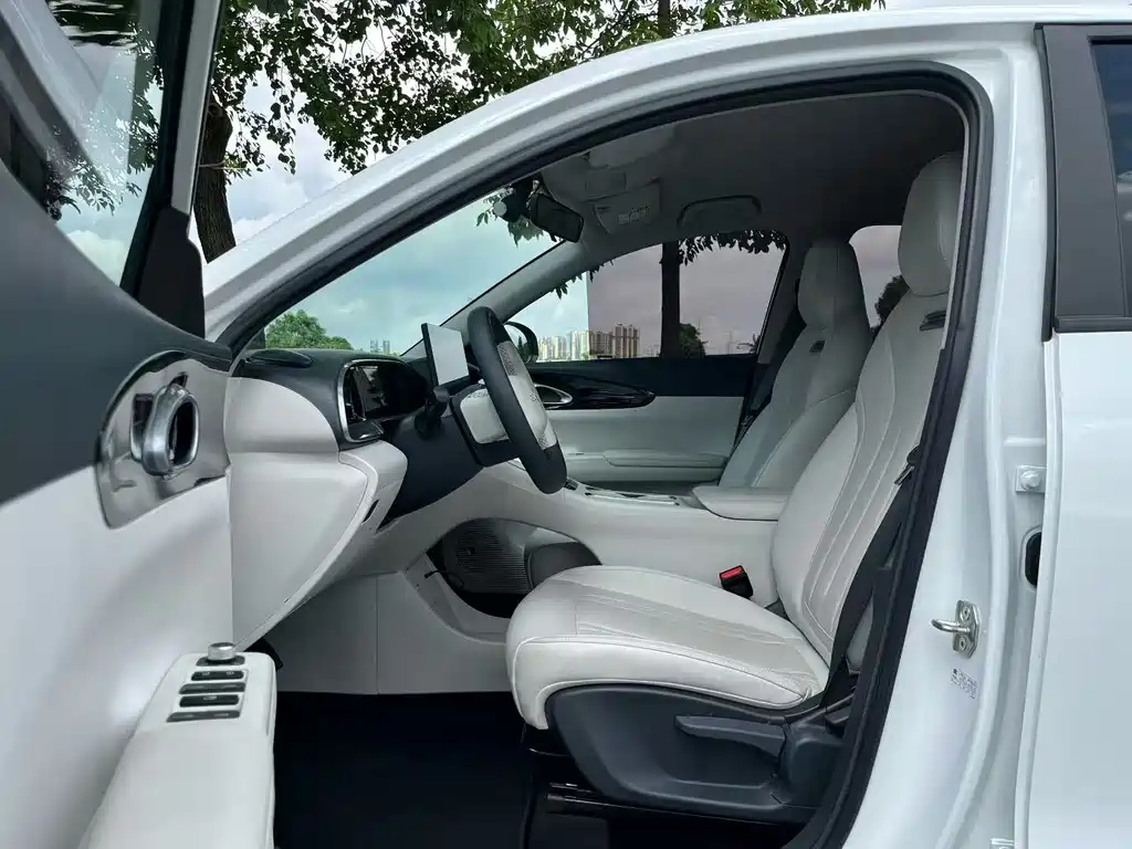 Geely Galaxy Starwish 2025