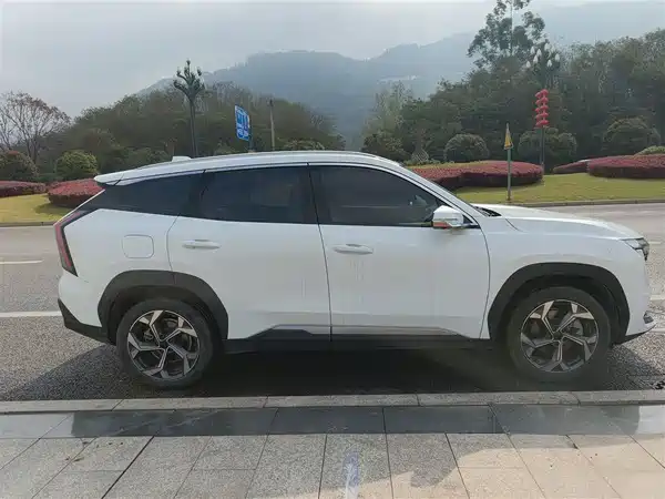 Geely Boyue L 2023