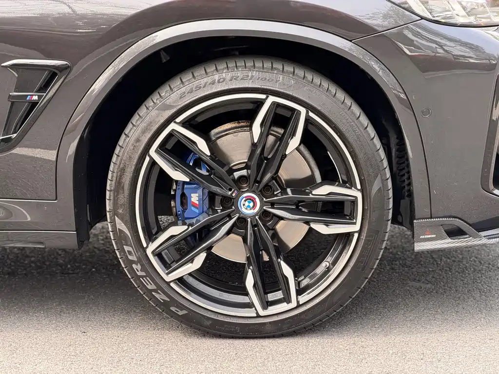 BMW X4 M40i 2023 — фото 6