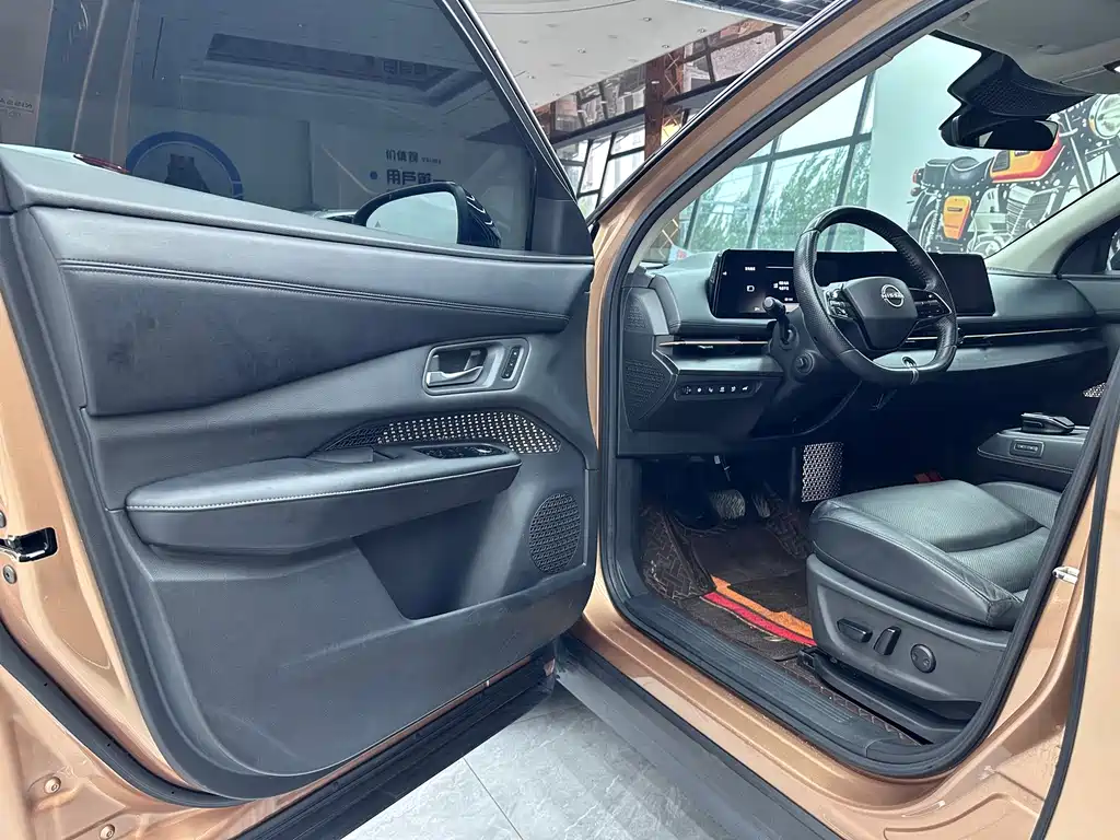 Nissan ARIYA 2022