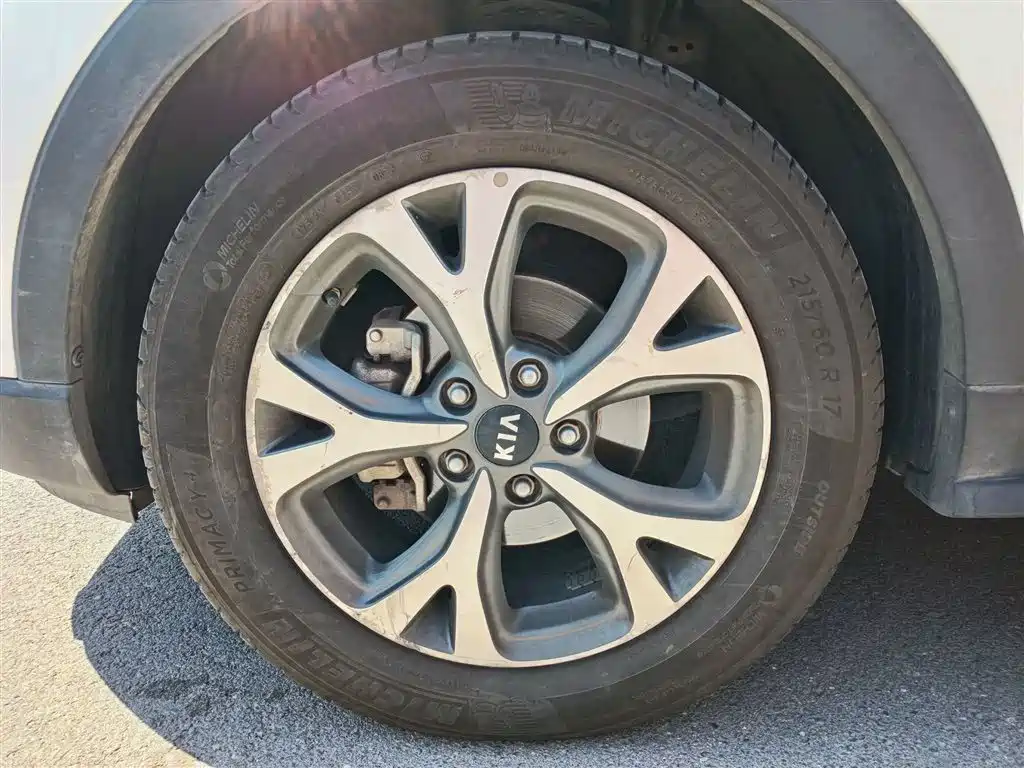 Kia KX3 2017 — фото 19