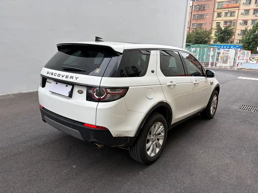 Land Rover Discovery Sport 2018 — фото 10