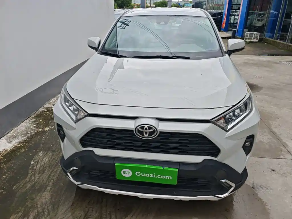 Toyota RAV4 2023