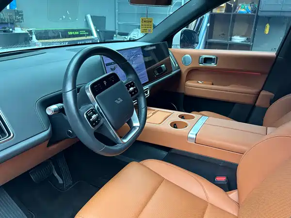 Li Auto L6 2024