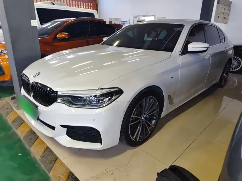BMW 5 Series 2020