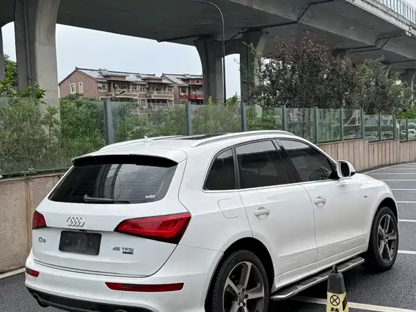 Audi Q5 2015