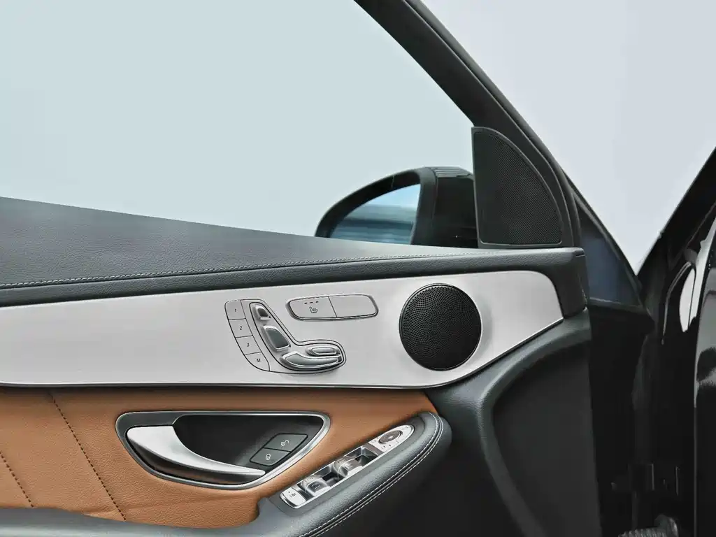 Mercedes-Benz GLC Coupe 2023 — фото 17