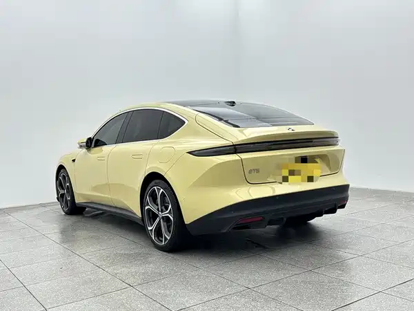 NIO ET5 2023