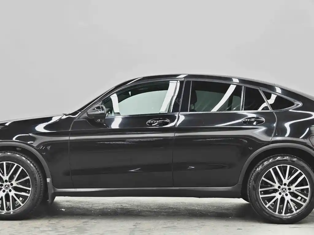 Mercedes-Benz GLC Coupe 2023 — фото 18