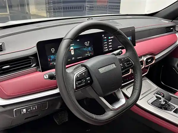 Jetour X70 PLUS 2025