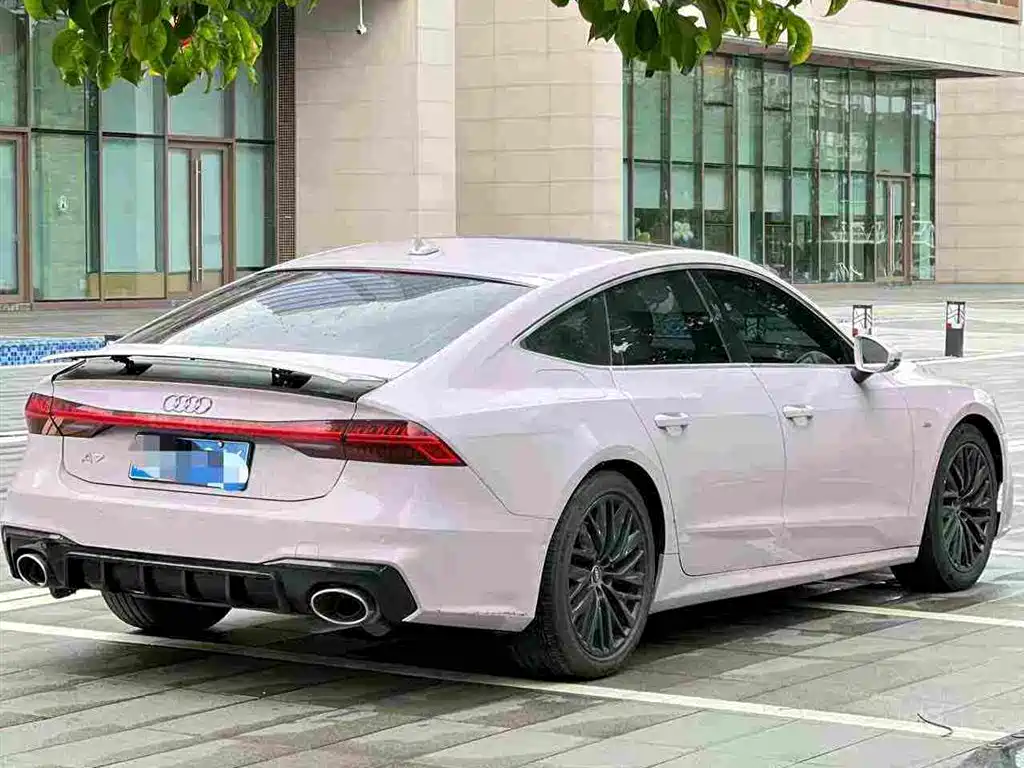 Audi A7 2021 — фото 9