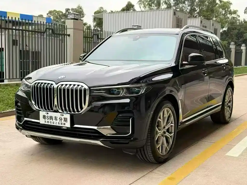 BMW X7 2022