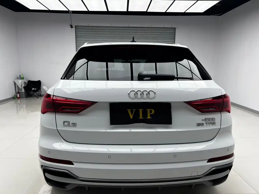 Audi Q3 2021