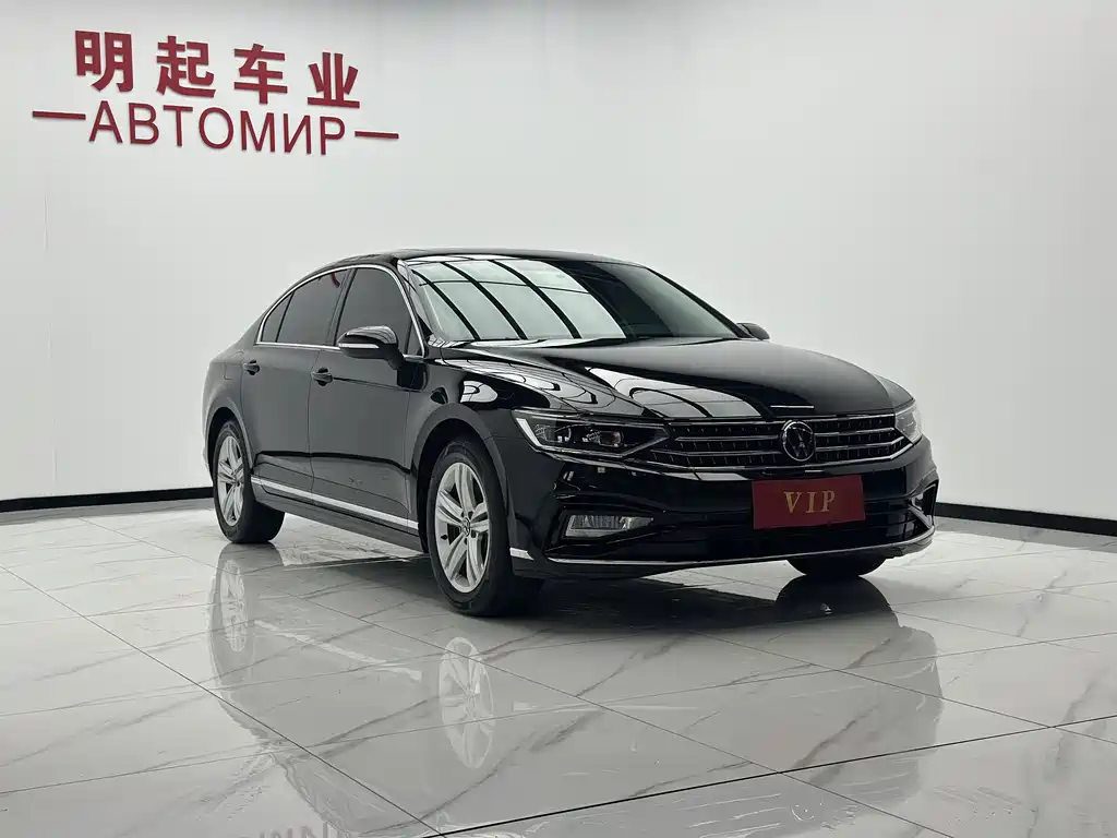 Volkswagen Magotan 2024