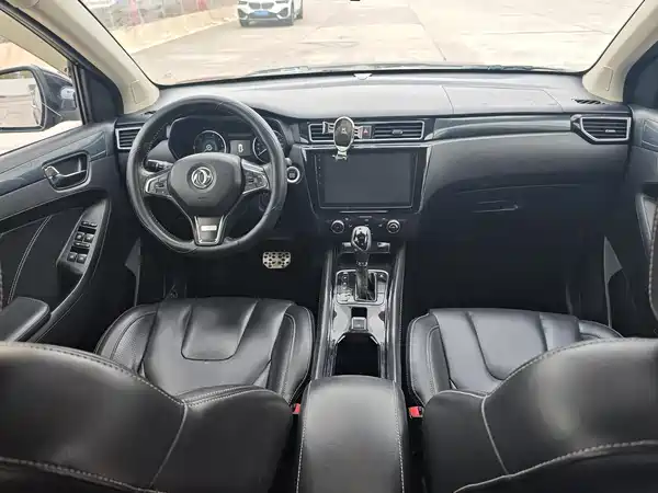 Dongfeng Scenery 580 2016