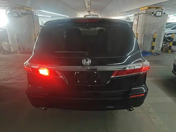 Honda Odyssey 2015