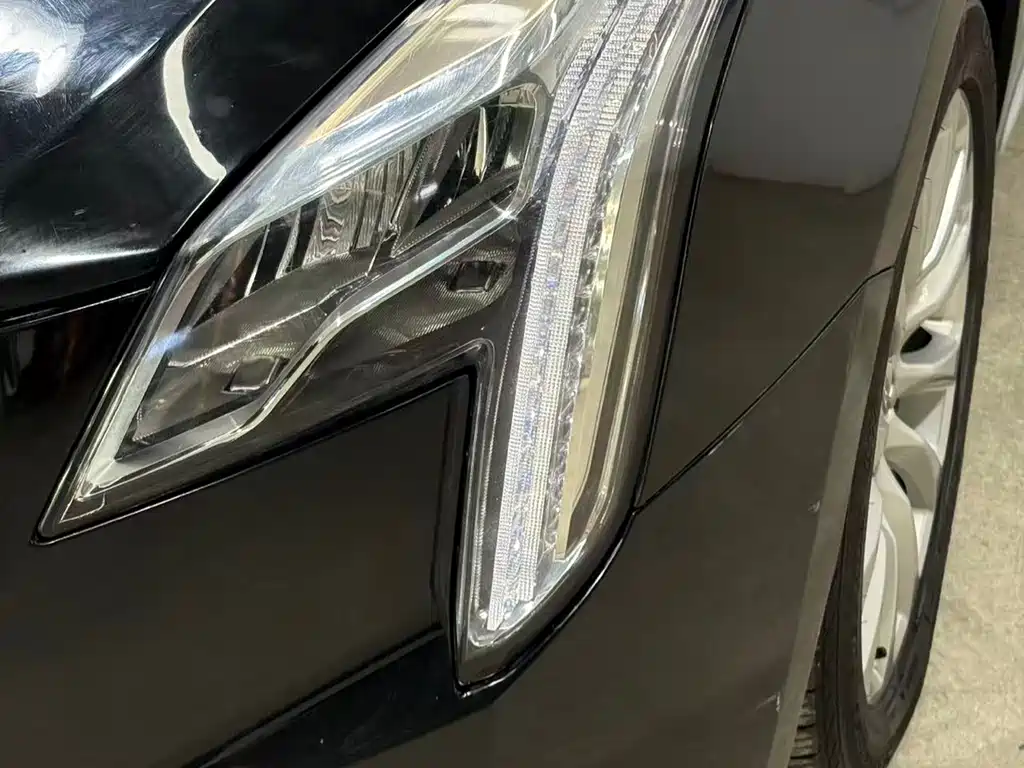 Cadillac XTS 2019 — фото 14
