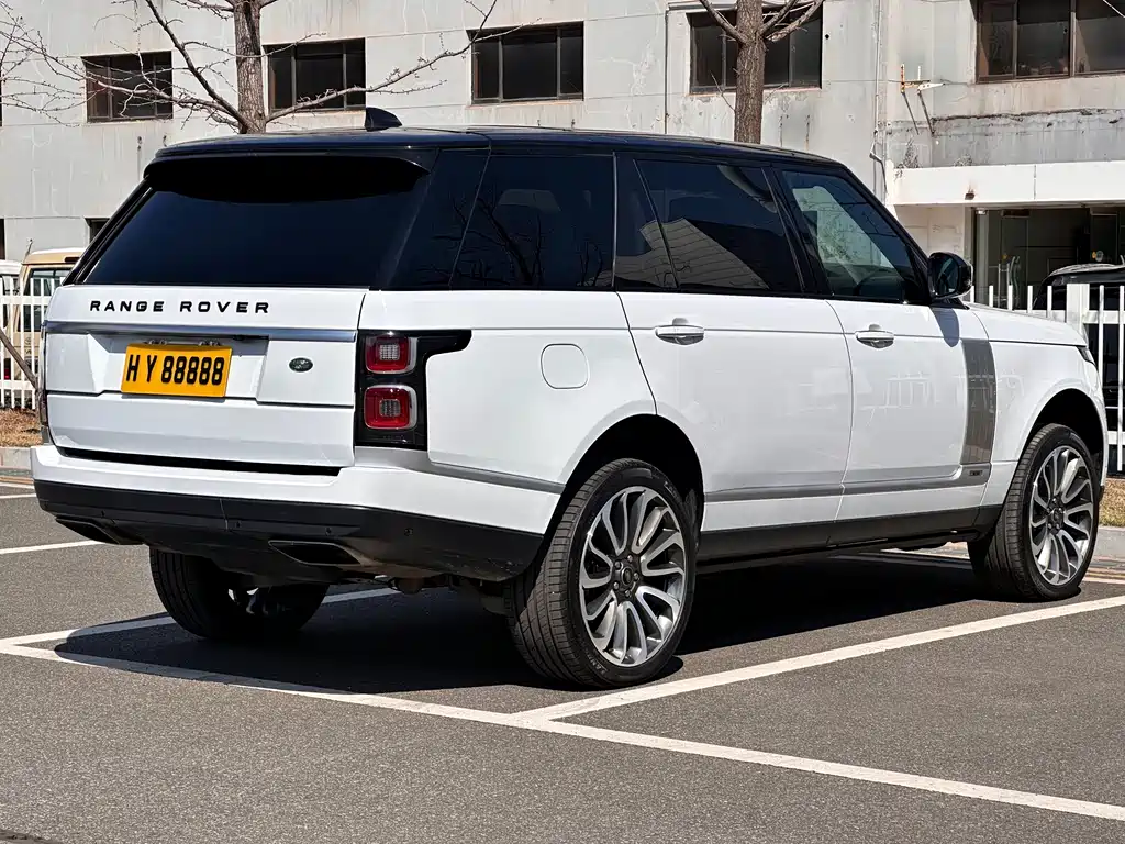 Land Rover Range Rover 2022 — фото 5
