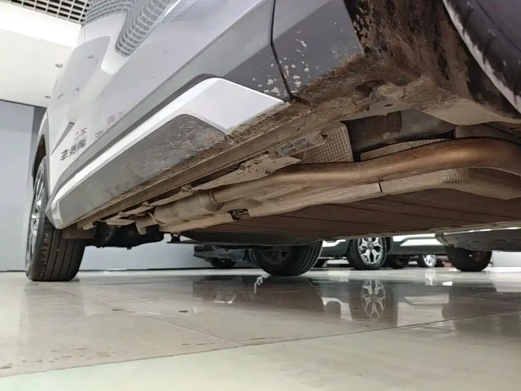 BYD Song L DM-i 2025 — фото 21