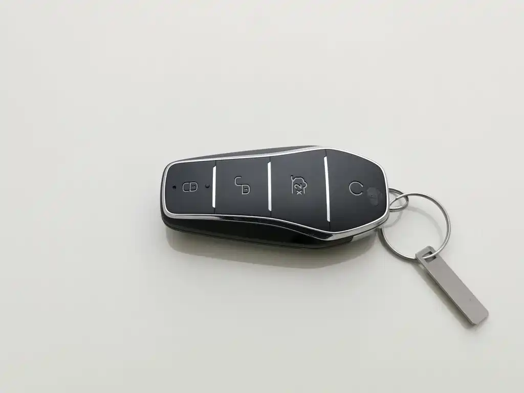 BYD Seal 06 2025 — фото 19