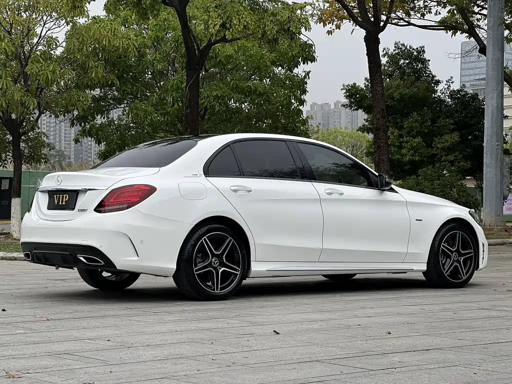 Mercedes-Benz C-Class 2021 — фото 19
