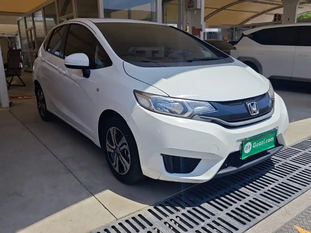 Honda Fit 2017 — фото 4