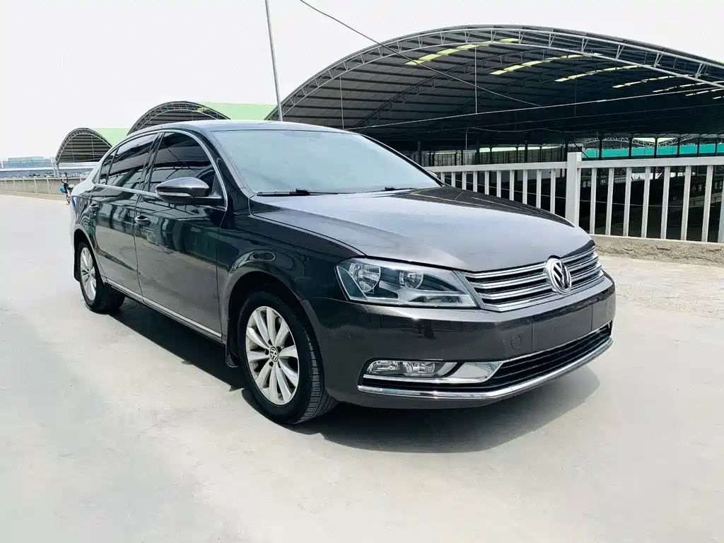 Volkswagen Magotan 2016