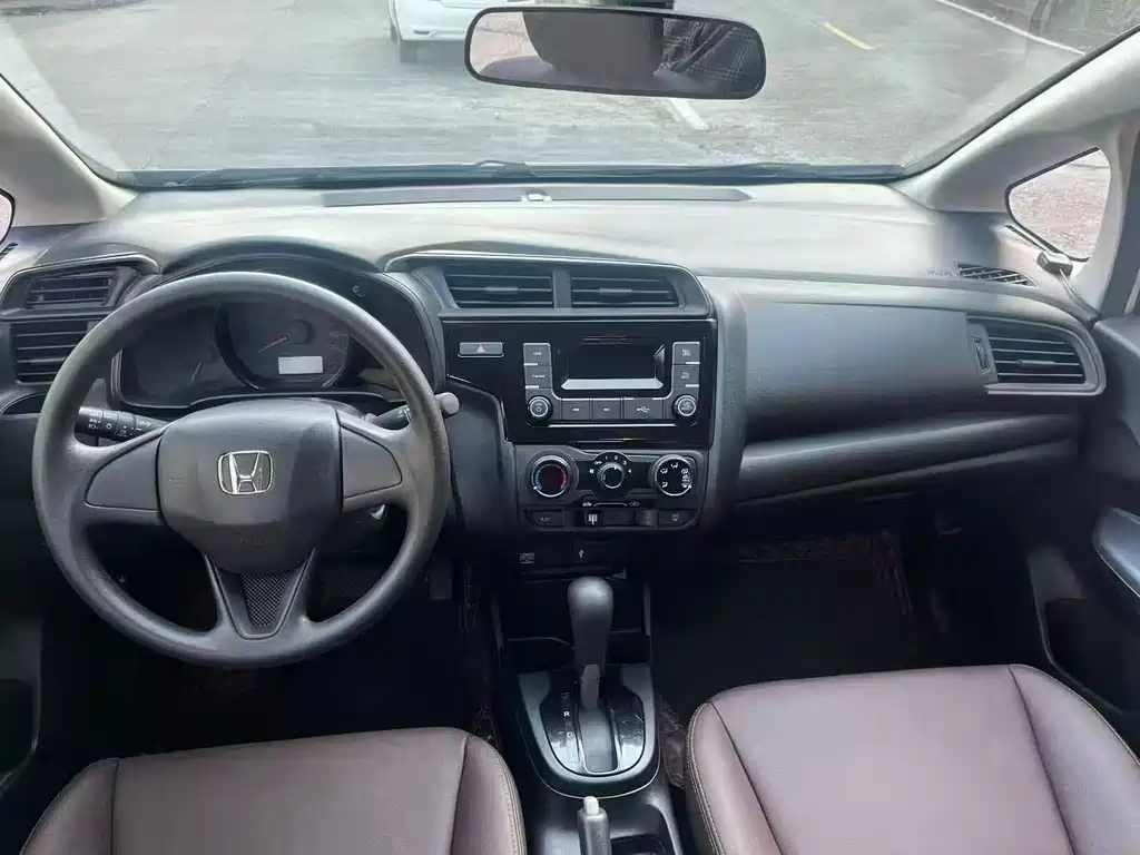 Honda Fit 2019 — фото 6