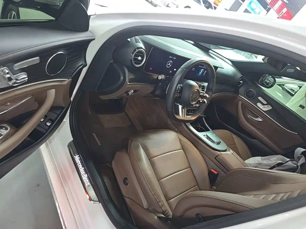 Mercedes-Benz E-Class New Energy 2022 — фото 16