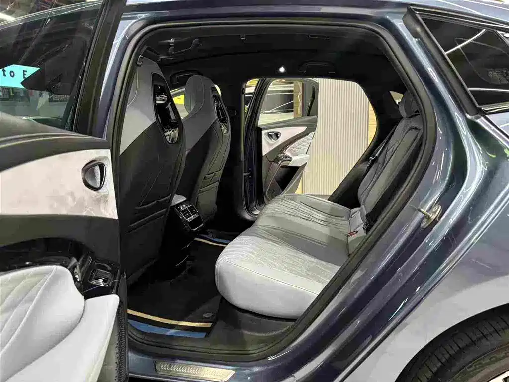 BYD Seal 2023 — фото 13