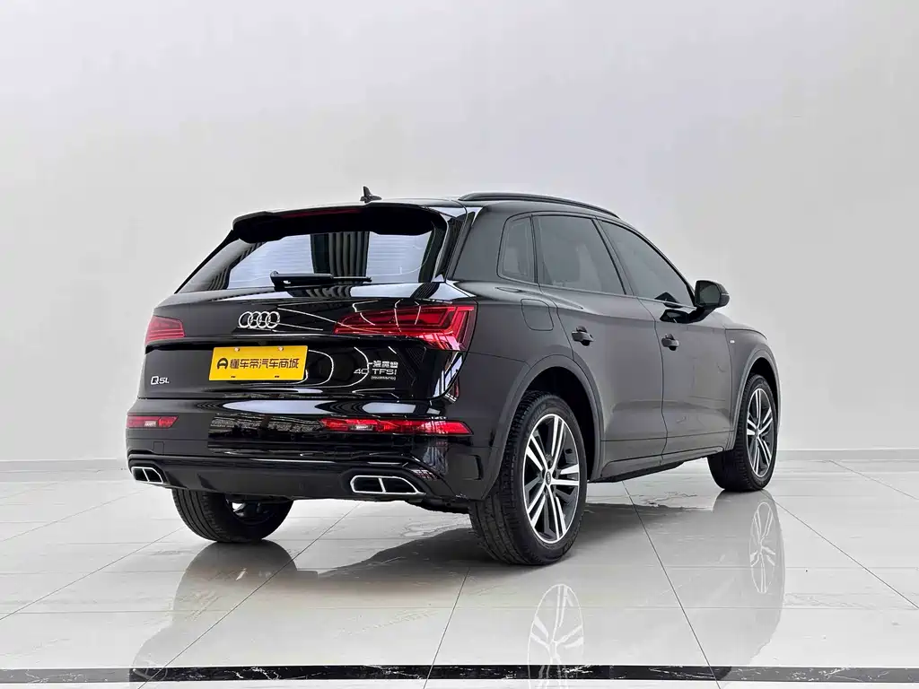 Audi Q5L 2023 — фото 5